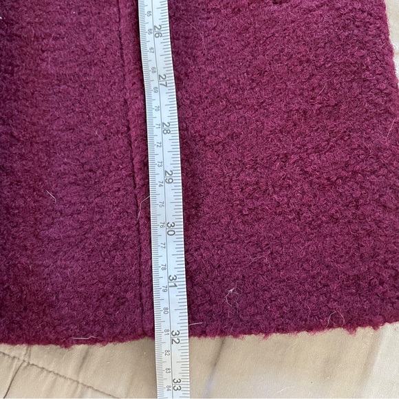 BNWOT Bouclé Standing Collar Coat in Burgundy Size XS Petite - Picture 12 of 13